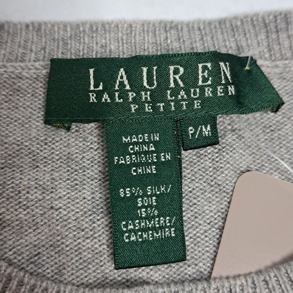 NWT Ralph Lauren Women's Petite Light Gray Silk & Cashmere Crewneck Sweater - Picture 2 of 3